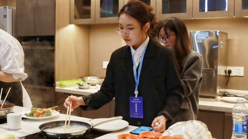 重庆火锅底料代工：揭秘手续流程与注意事项**